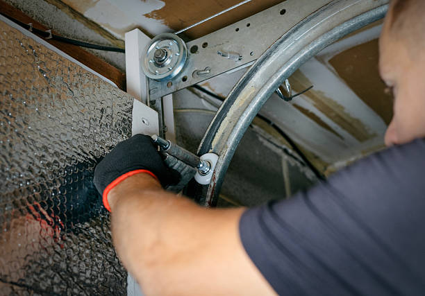 Affordable Garage Door Installation solutions in Creve Coeur, MO